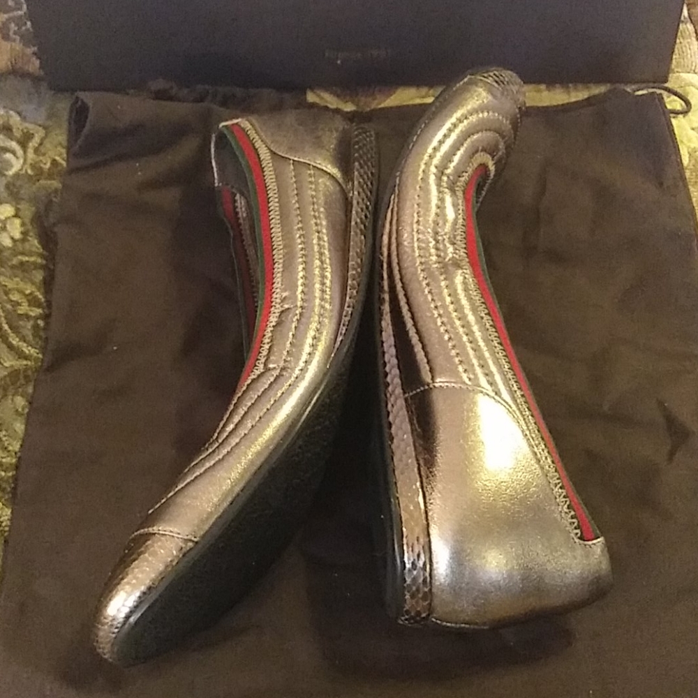 Pre-Owned Gucci Metallic Flat Sandles - Picture 12 of 16